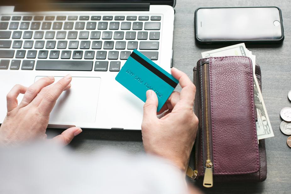Comment résilier les prélèvements carte CB metfllix